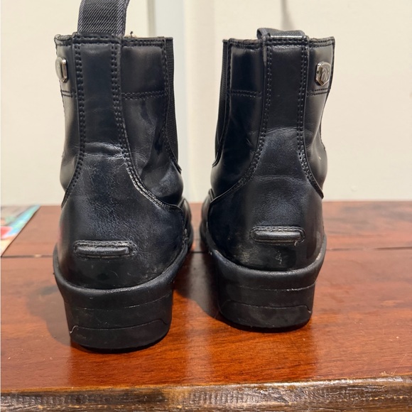 Black Kids Boots - Picture 2 of 4